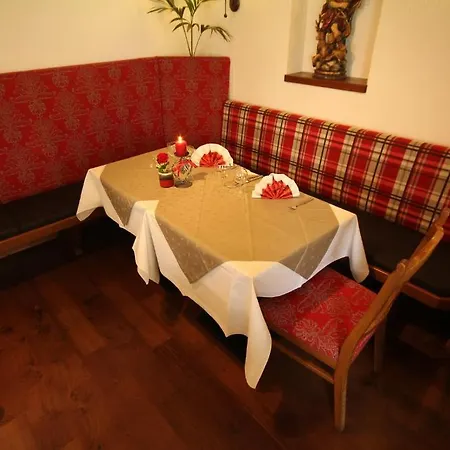 Cebulj Hotell